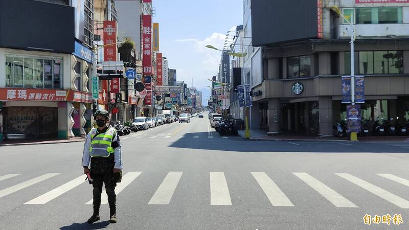 東部萬安演習，花蓮市區人車疏散道路淨空。（記者王錦義攝）