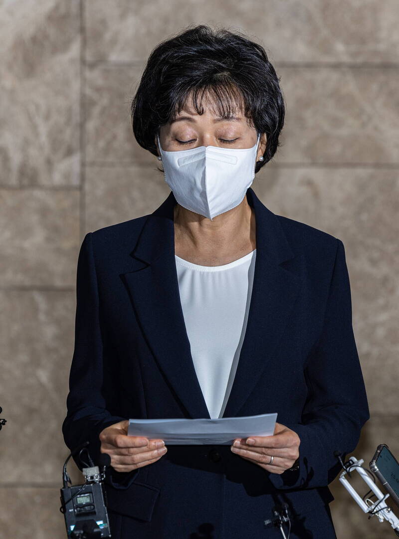 南韩教育部长朴顺爱今天紧急召开记者会，宣布请辞。（欧新社）(photo:LTN)