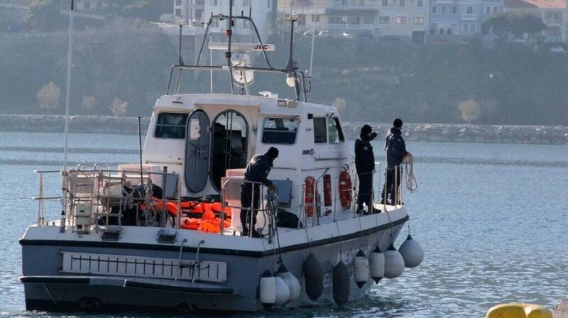 一艘从土耳其出发移民船10日在希腊爱琴海沉没，约50人失踪，陆空搜救中。（图翻摄自推特）(photo:LTN)