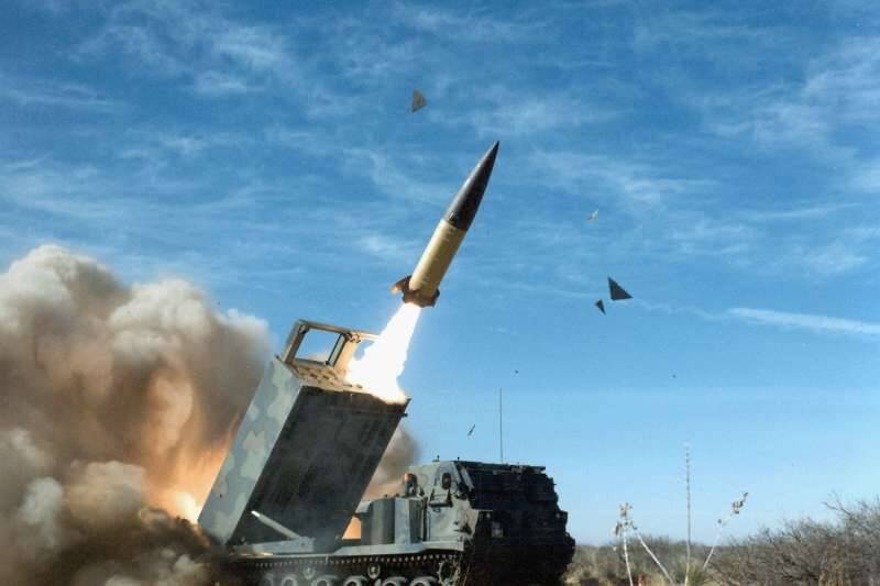 履带式的M270也可发射ATACMS陆军战术飞弹，射程达300公里。（取自美国陆军官网）(photo:LTN)