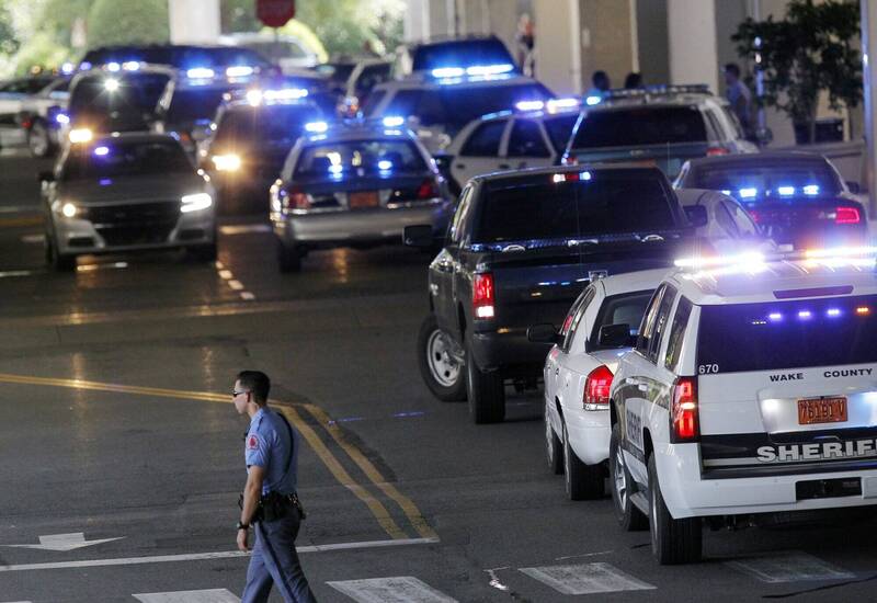 美国北卡州罗里一处夜店爆发枪响，共有6名未成年人中弹送医。罗里警察示意图。（美联社）(photo:LTN)
