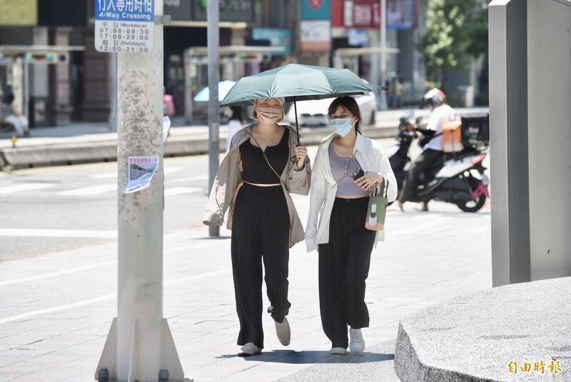 今天維持午後雷雨旺盛的類似天氣型態，上午還沒有下雨之前溫度偏高。（資料照）