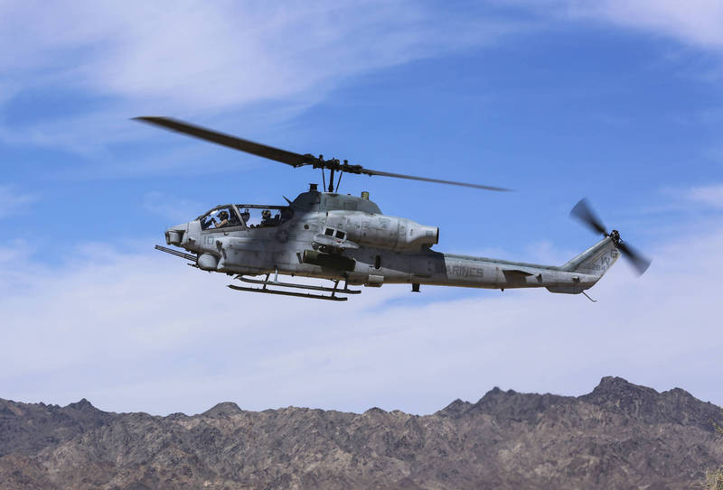 美国今日宣布捐赠6架AH-1Z以及2架UH-1Y给捷克。图为美军的AH-1Z。（欧新社）(photo:LTN)