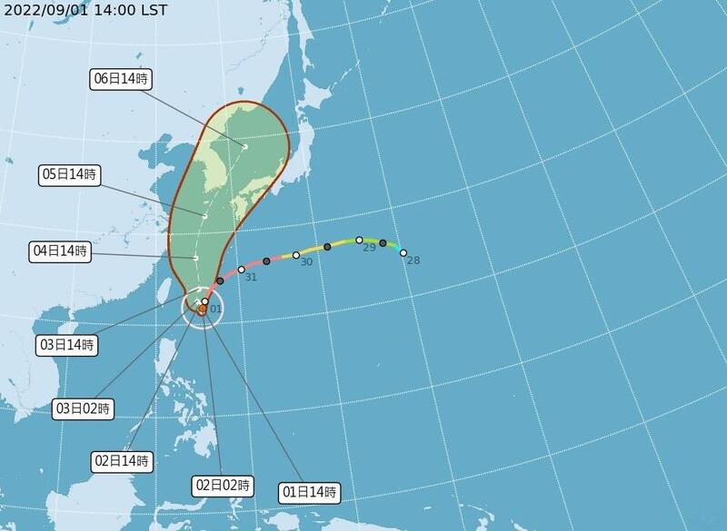 強颱軒嵐諾暴風半徑擴大，氣象局表示，今晚雨勢增強，明後天不排除有局部大豪雨。（圖：取自氣象局網站）