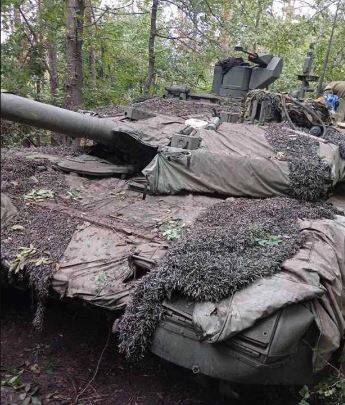 俄军现役主战车T-90M被乌克兰军队掳获。（图撷取自推特）(photo:LTN)