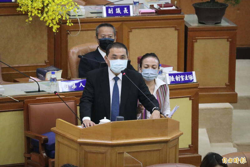 侯友宜表示，原住民博物館原本座落新北市，但政黨一換就沒有了。（記者周湘芸攝）