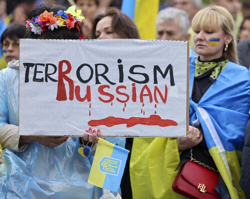 德国的乌克兰人18日在法兰克福抗议俄罗斯恐怖主义。（路透档案照）(photo:LTN)