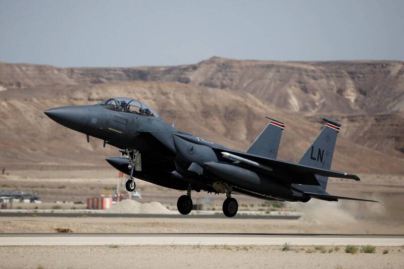 美军出动F-15战机，击落1架伊朗无人机。（路透）(photo:LTN)