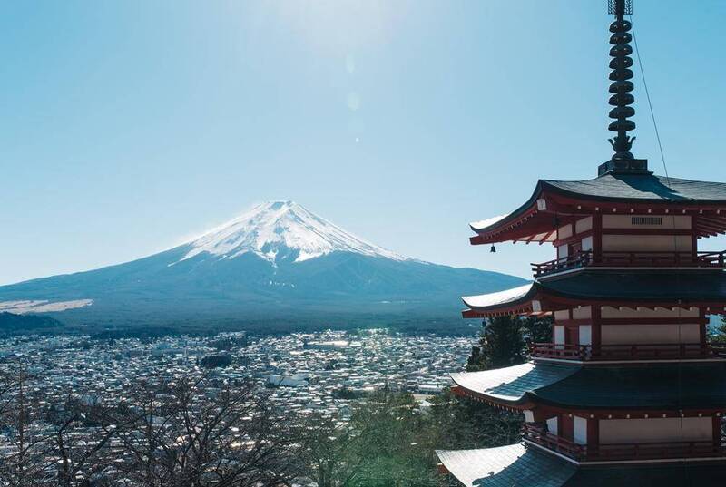 行政院今天正式宣布10月13日開放邊境，旅遊業者表示，從上週預告將解封後，國外旅遊商品詢問度明顯提升，日本最受旅客歡迎；機票則以大阪、東京為主，大阪更成長5.65倍。（資料照）