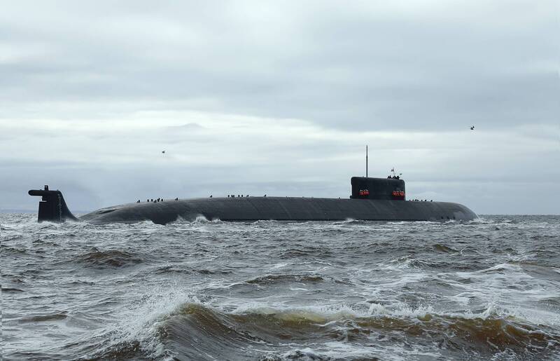 俄罗斯首艘可以搭载核鱼雷的潜舰「别尔哥罗德号」顺利交付海军。 （图撷取自俄国海军官网）(photo:LTN)