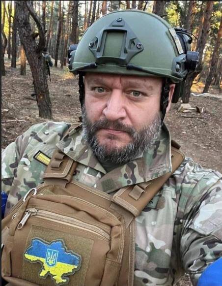 乌克兰亲俄派前哈尔科夫市长，在战争爆发后决定入伍参军，到前线对抗俄罗斯的侵略。（图撷取自推特）(photo:LTN)