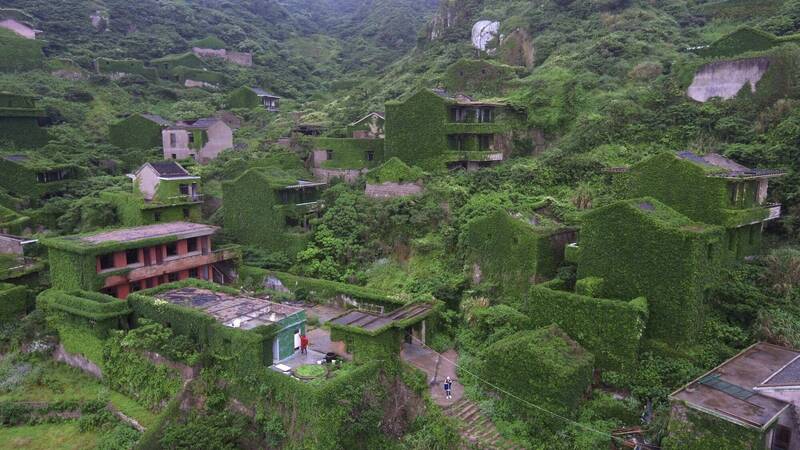 中國廢棄村莊「爬滿綠色植物」成吸金神器 疫情肆虐仍然賺飽飽