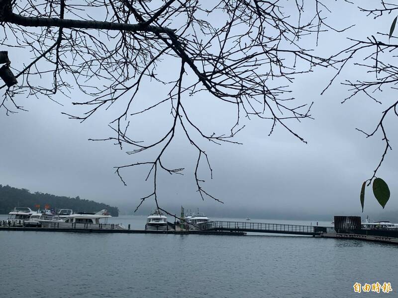 雲霧朦朧美趕走「艷陽荷包蛋」 日月潭國慶收假日觀光人氣旺 - 生活 - 自由時報電子報