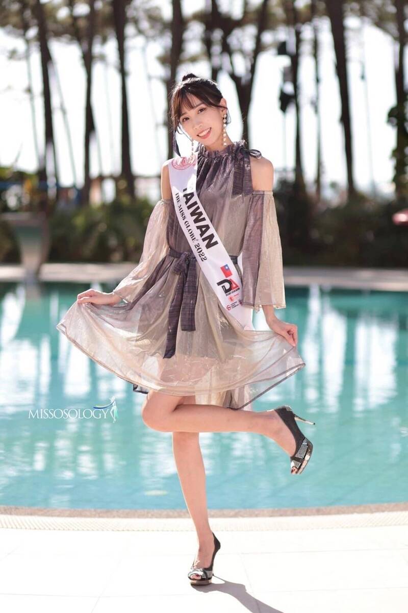 2022年全球小姐比賽,李盈盈展現美麗自信的姿態。(圖高醫提供) 2022年全球小姐比賽,李盈盈展現美麗自信的姿態。(圖高醫提供)