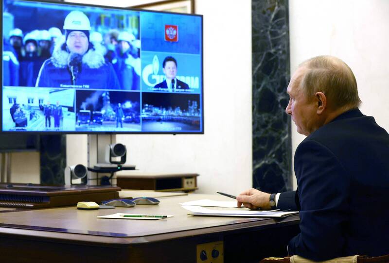普廷视讯参与东西伯利亚最大的科维克塔天然气田启用仪式。（法新社）(photo:LTN)