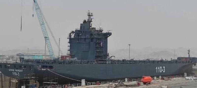 伊朗海军的「无人机航空母舰」是以大型商船改装而成，预计将会建造两艘，分别为夏希德穆达夫（Shahid Mahdavi）和夏希德巴盖里（Shahid Bagheri）。（图撷取自hisutton网站）(photo:LTN)