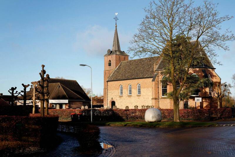 荷兰乡村欧姆瑞最近因为一张据信标示着二战纳粹德国军队藏宝地点的地图，掀起寻宝热。（路透）(photo:LTN)