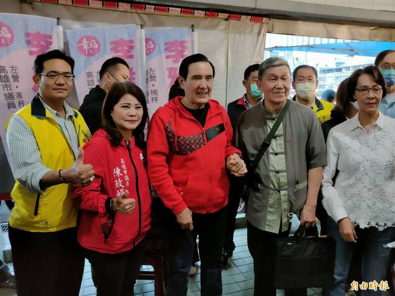 王鴻薇宣布當選，馬英九（中）表示「如我們所料，毫不意外!」（記者葛祐豪攝）