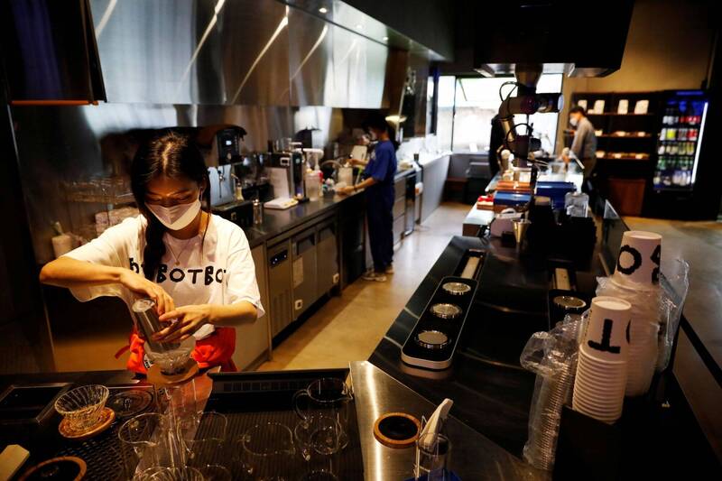 南韩咖啡厅数量过去4年增幅高达102%，甚至比炸鸡店还要多。示意图。（路透）(photo:LTN)