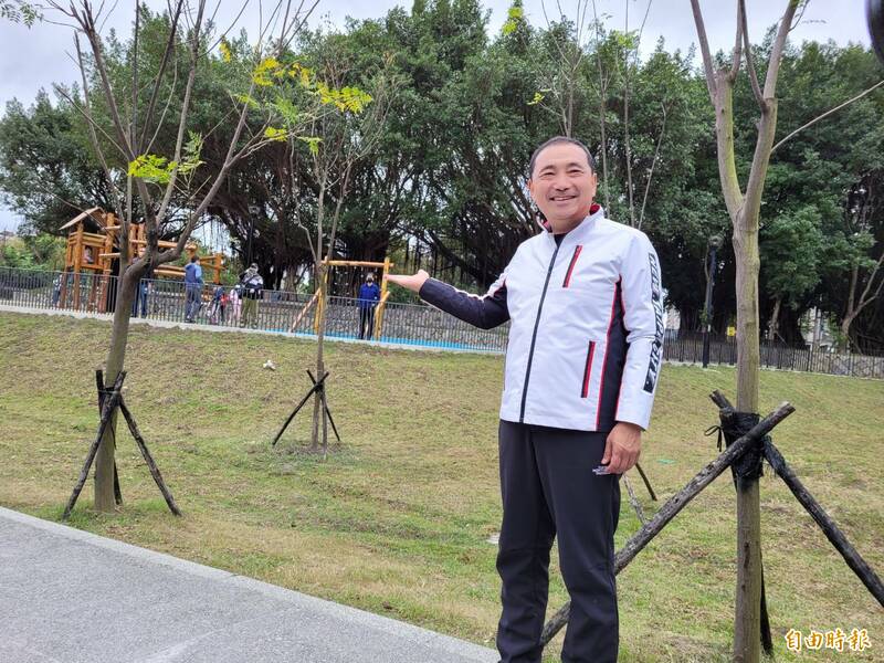 捷運汐東線已獲中央核定，外界關心何時動工？新北市長侯友宜表示，下個步驟會將施工的財務計畫報給公共工程委員會，核定後才可以發包，定案後就會動工。 （記者賴筱桐攝）