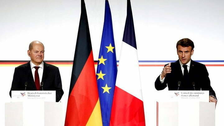 法国总统马克宏（右）与德国总理萧兹（左）承诺，两国坚定不移支持乌克兰。（美联社）(photo:LTN)