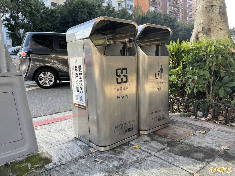 柯規」蔣不隨！台北市行人垃圾桶擬增設議員：應雙管齊下- 生活- 自由時報電子報