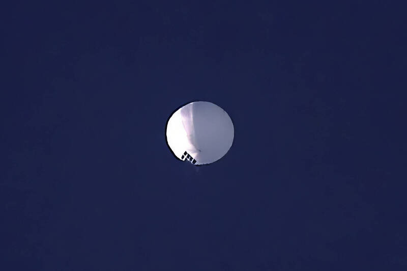[新聞] 不排除擊落中國間諜氣球 美軍方和NASA討