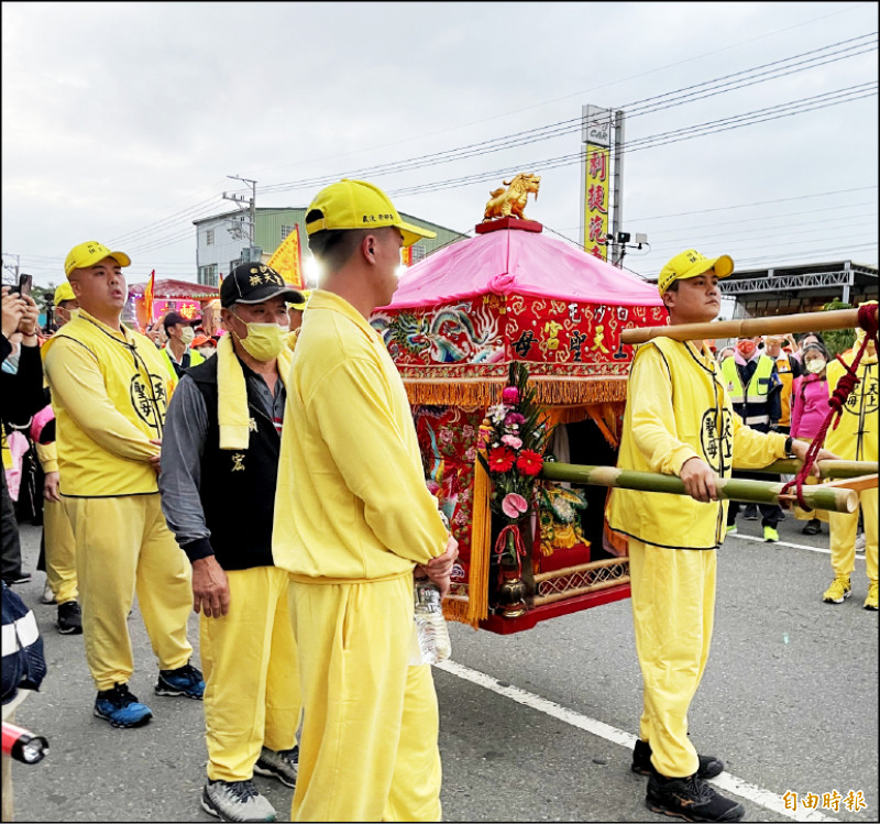 白沙屯媽祖南下北港進香。（記者張軒哲攝）