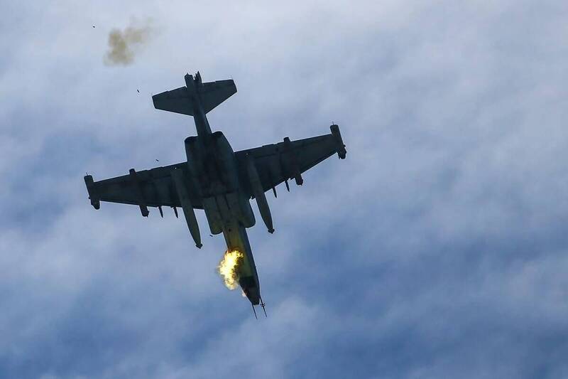 俄罗斯国防部专属的1架Su-25战机，23日坠毁俄乌接壤边境。图为俄罗斯国防部此前公布的同型军机失事照片。（取自俄罗斯国防部Telegram）(photo:LTN)