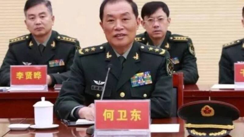 中央军委副主席何卫东，预料将兼任负责军事事务的国务委员，去年8月围台军演，就是由他一手策画。（图撷取自推特）(photo:LTN)
