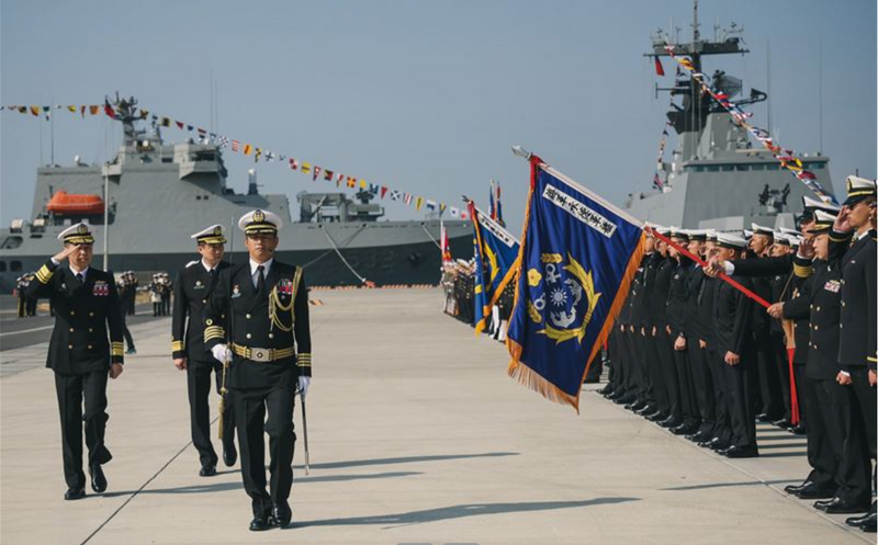 由海軍磐石艦、承德艦、班超艦組成的「112年敦睦遠航訓練支隊」昨正式開訓。據了解，此次參與「敦睦艦隊」官兵人數，連同樂儀隊、莒拳隊以及相關院校畢業學生在內，將達700人規模。（圖：取自青年日報）