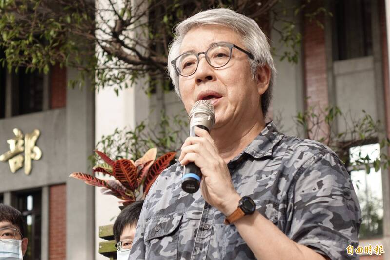 郭力昕反戰聲明拉政大背書？作家孫瑋芒：這樣的學者很悲哀
