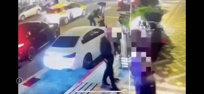 涉殺警案嫌犯酒後嗆警阻盤查  警強勢逮捕送辦