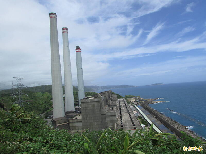 台電在要外木山海域興建第四座天然氣接收站，保育人士發起護海公投。（資料照）