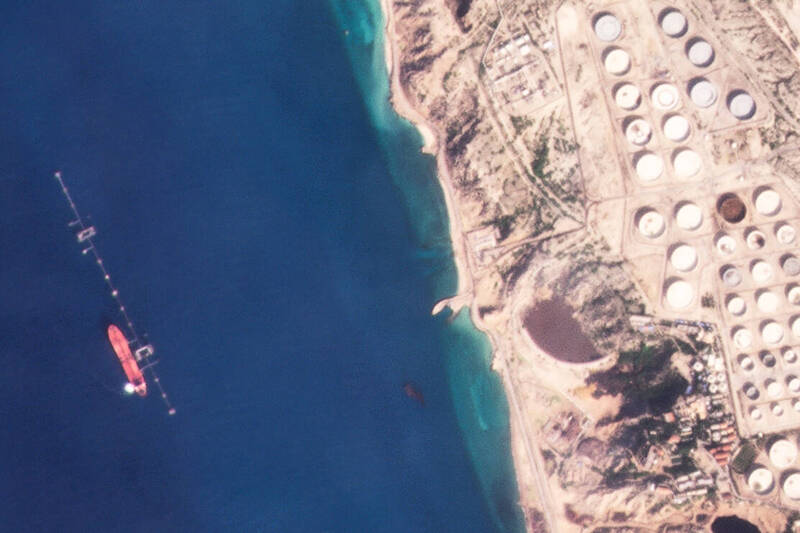 28日《路透》引述消息人士称，美国在伊朗扣船至少5天前，先没收了1艘伊朗油轮上的原油，，图为传遭美国没收原油的油轮「Suez Rajan」号。（美联社）(photo:LTN)