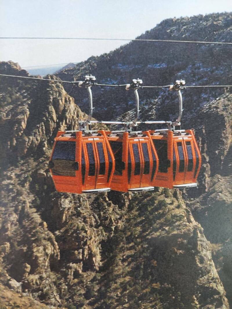 南投縣竹山鎮太極峽谷天梯園區,規劃設置1.7公里空中纜車示意圖。(南投縣政府提供) 南投縣竹山鎮太極峽谷天梯園區,規劃設置1.7公里空中纜車示意圖。(南投縣政府提供)