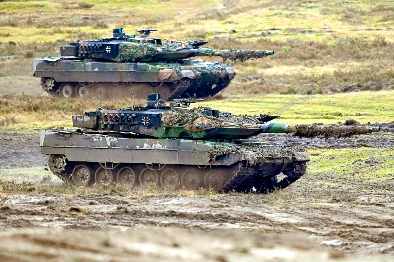 圖為德軍的豹二坦克。（美聯社檔案照）