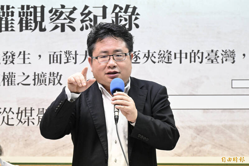 針對台大經濟系學會選舉爆歧視性政見爭議，矢板明夫認為台灣的教育忽視人文關懷。（資料照）