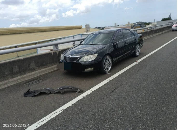 男子台76線路肩臨停 下車查看慘遭後車撞飛慘死 - 社會 - 自由時報電子報