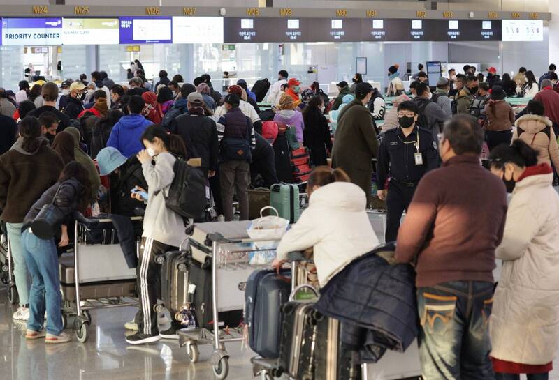 南韩国土交通部上半年民航载客数超过5000万人次，恢复至疫情前8成，廉价航空载客数已超过疫情前。图为仁川国际机场。（欧新社）(photo:LTN)