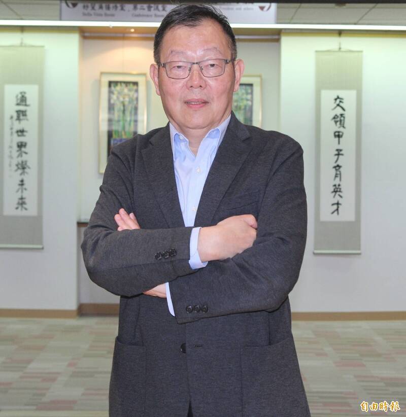 陽明交大校長林奇宏表示，大學有社會責任，並未逼迫新竹女中改隸，將採開放態度展開與多所高中的合作。（記者洪美秀攝）