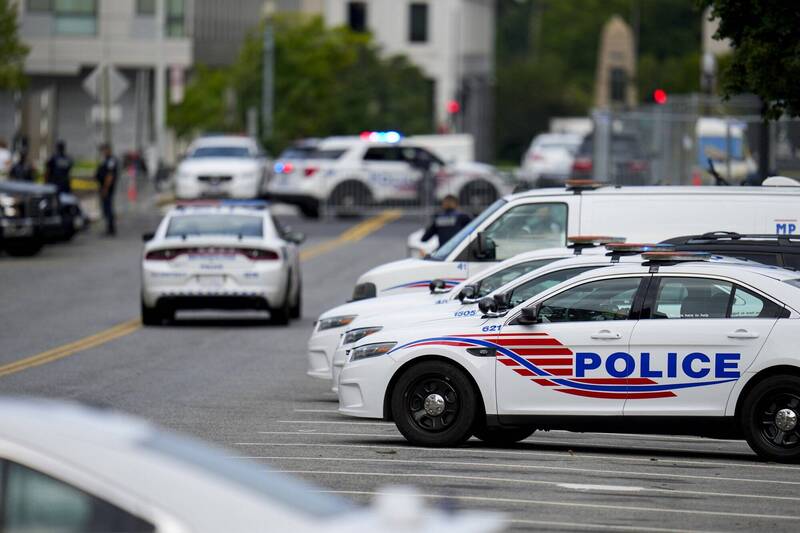 美国华盛顿特区街头发生枪击案，造成3人死亡。华府警车示意图。（美联社）(photo:LTN)