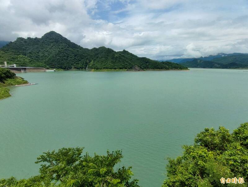 曾文水庫上游降雨明顯，蓄水率從谷底急速翻升，今天已突破7成大關。（資料照，記者吳俊鋒攝）