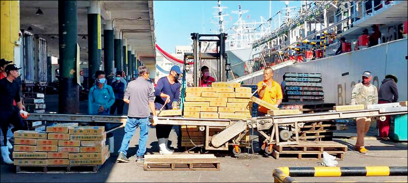 輻射值沒問題才能卸貨 漁民盼有補償措施