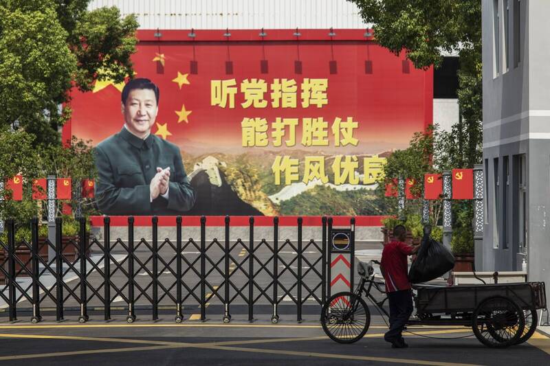 瑞士媒體發表評論指出，中國國家主席習近平的統治下，面對日益惡化的經濟形勢，中國中產階級的耐心快要到達極限。（彭博）