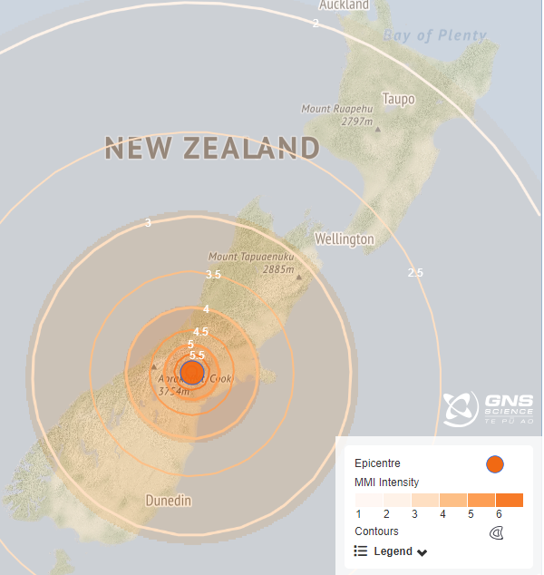 紐西蘭於當地時間週三上午發生芮氏規模6.0強震，深度僅11公里，包含南島及北島均感受到搖晃，當局指目前應無海嘯風險。（圖擷自「GeoNet」推特）