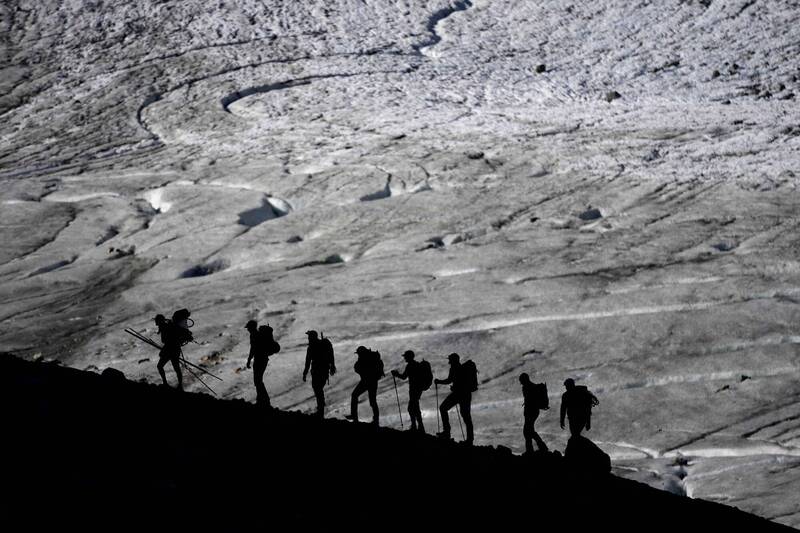 全球暖化，奧地利賈姆塔弗納冰川，恐在幾年後消失。（美聯社）