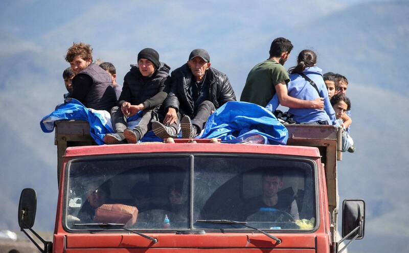 自亞塞拜然上月發動軍事行動、收復納卡區後，當地約12萬名亞美尼亞裔居民，幾乎已悉數逃離該區。（路透資料照）