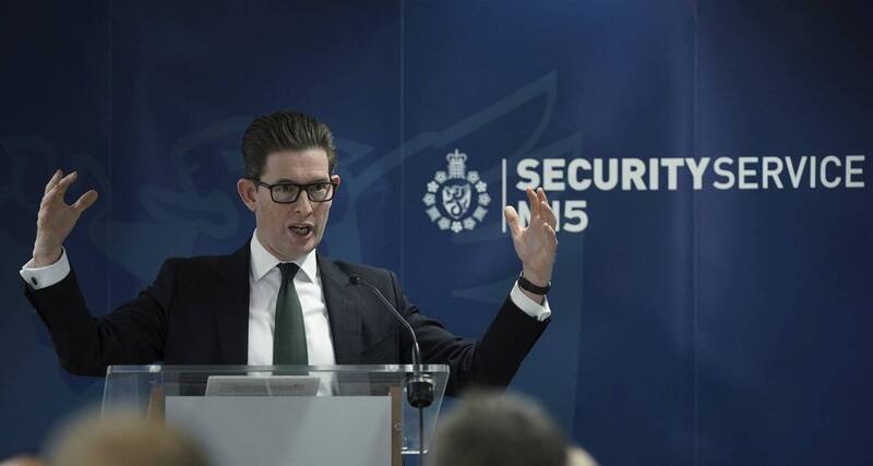 英國對內情報機關「軍情五處」(MI5)首長麥卡勒姆說,中國政府人員企圖透過職場社群平台LinkedIn謀取科技及其他領域祕密,曾因此被中方接觸的英國LinkedIn使用者估計約2萬人。(美聯社資料照) 英國對內情報機關「軍情五處」(MI5)首長麥卡勒姆說,中國政府人員企圖透過職場社群平台LinkedIn謀取科技及其他領域祕密,曾因此被中方接觸的英國LinkedIn使用者估計約2萬人。(美聯社資料照)