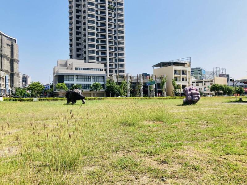 台中市農業局規劃利用南屯花卉批發市場旁邊兩千多坪的閒置土地，打造台中版「希望廣場」（吳佩芸提供）